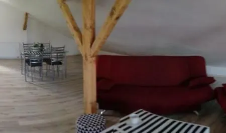 120M2 Apartament Las I Jezioro