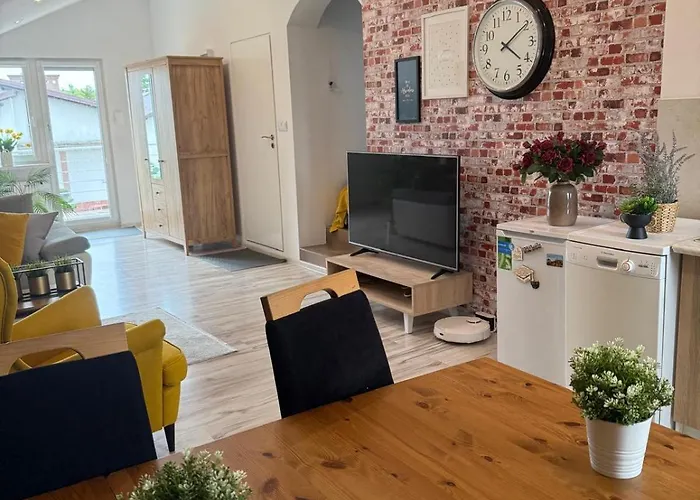 120m2 I Jezioro 公寓